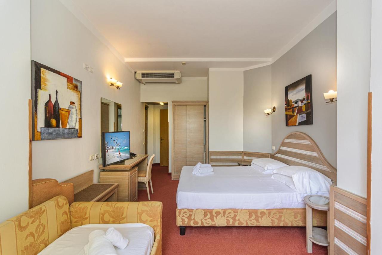 Hotel Nedy Marina di Massa Kültér fotó